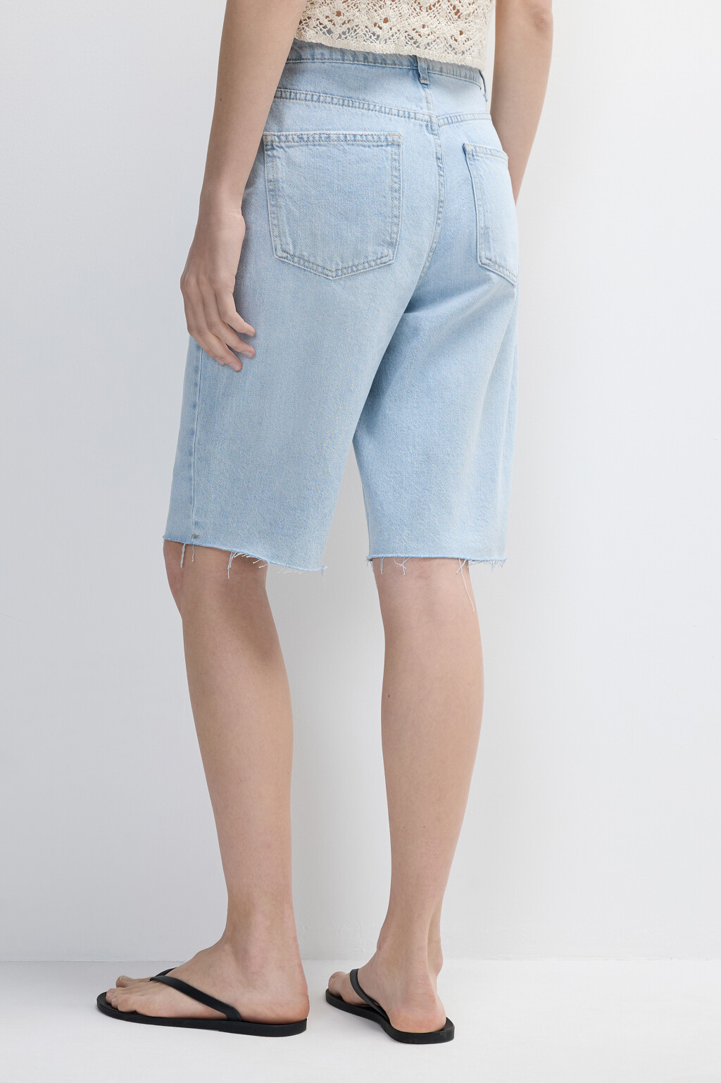 Шорты джинсовые прямые с высокой посадкой - цвет голубой - 3
