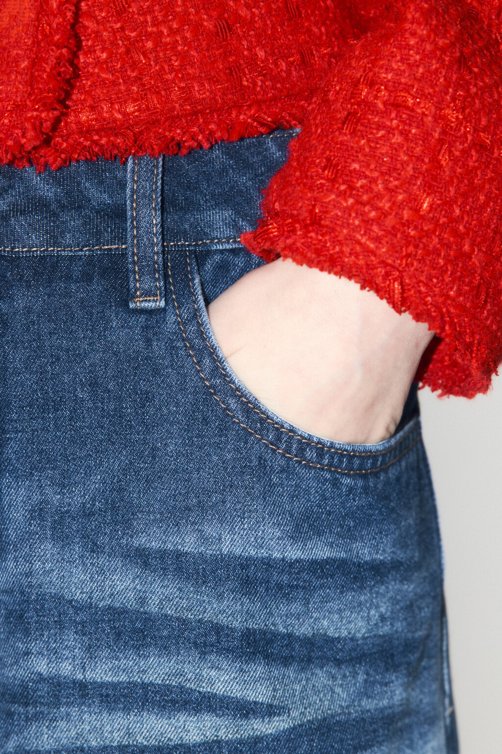 Шорты-бермуды джинсовые с низкой посадкой - цвет голубой - 6