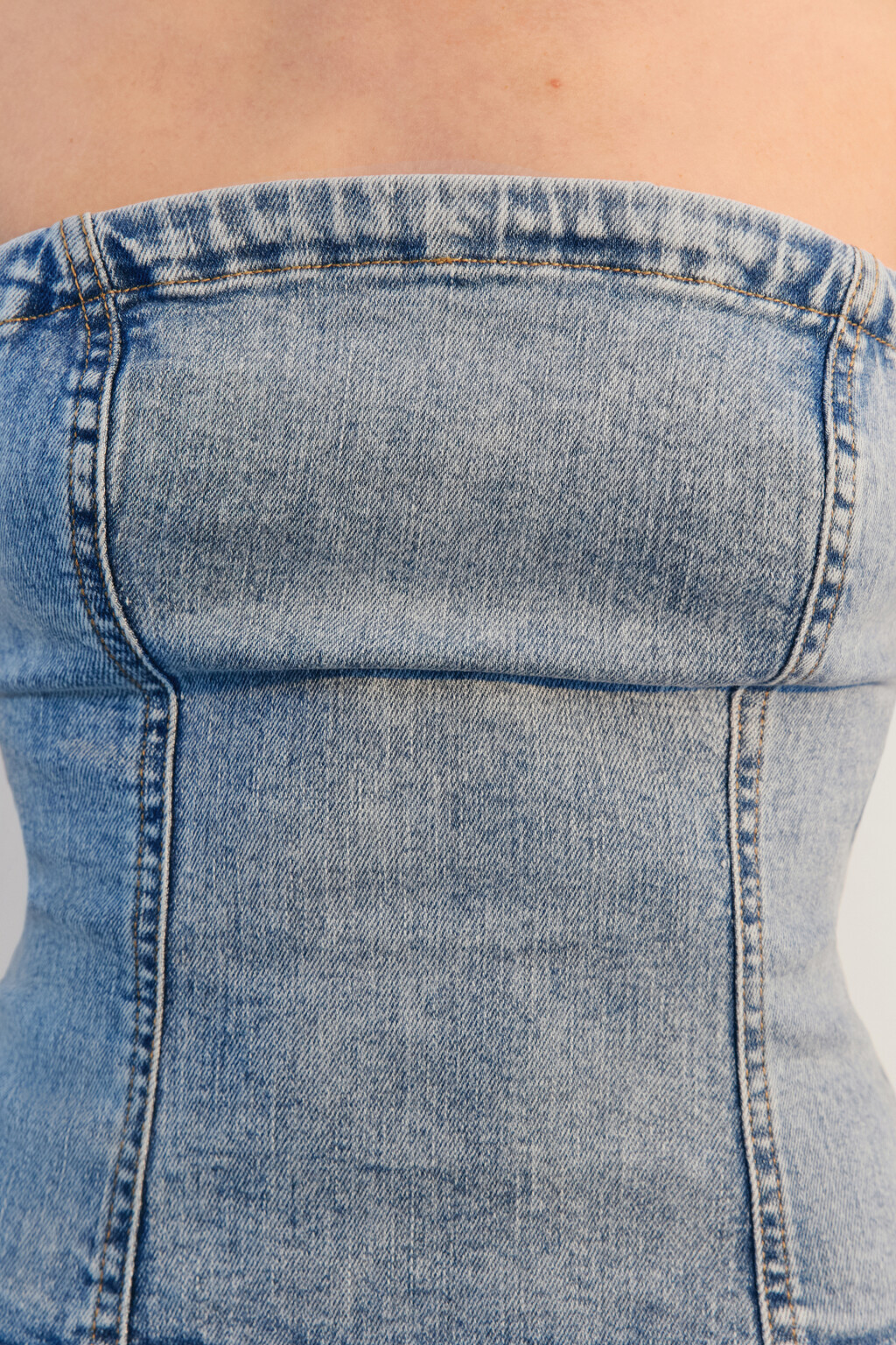 Топ-бандо джинсовый без бретелек - цвет голубой - 7