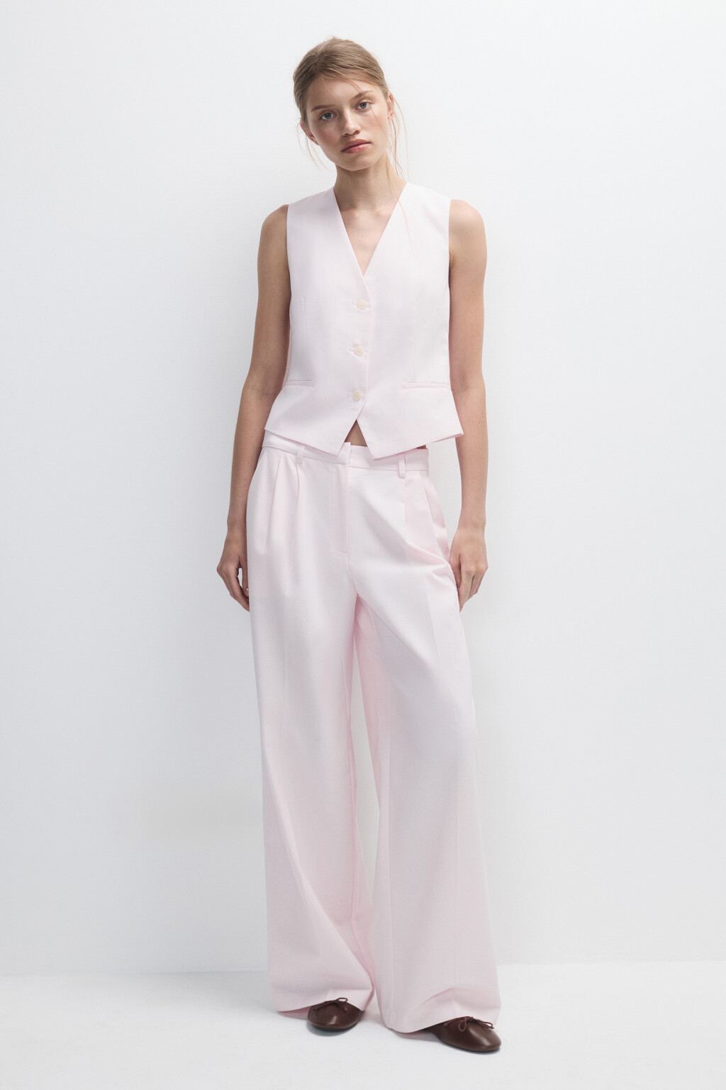 Жилет костюмный из ткани со льном - цвет розовый - 4