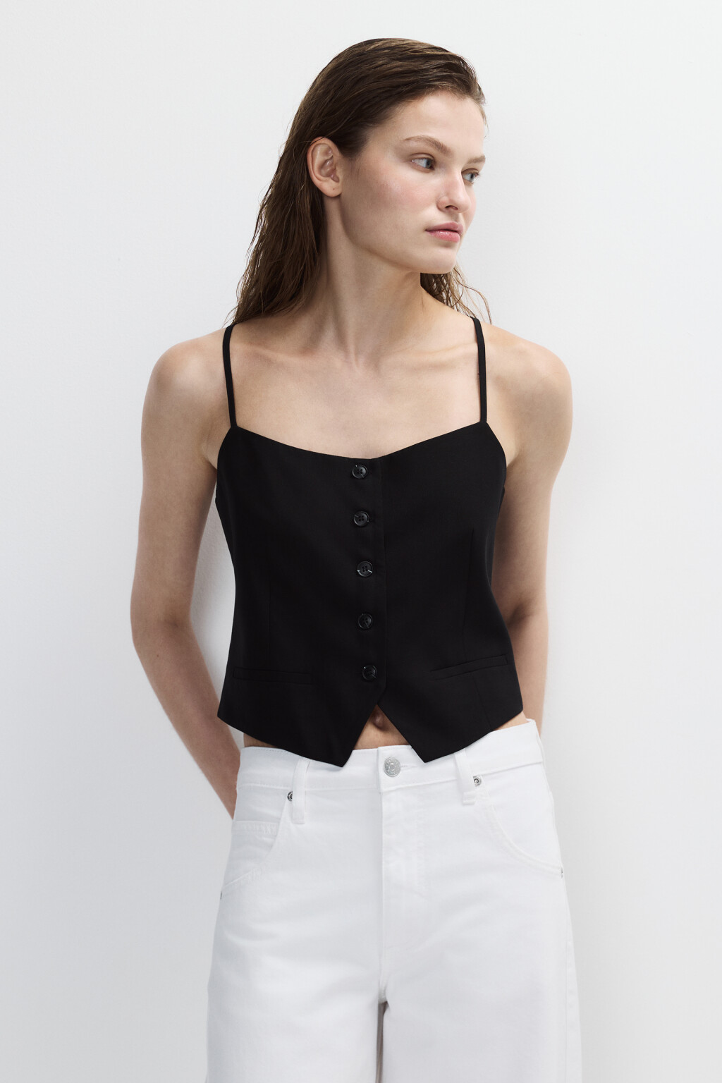 Топ-жилет на тонких бретельках - цвет черный - 3
