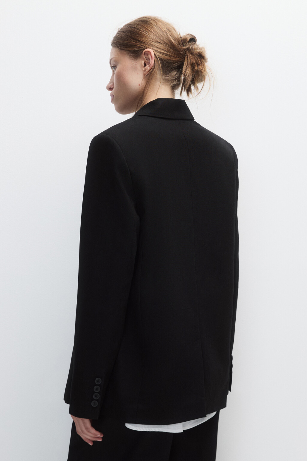 Пиджак однобортный из ткани со льном - цвет черный - 4