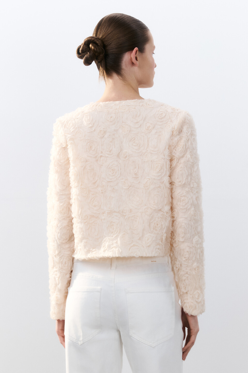 Жакет на завязках с объемными цветами - цвет бежевый - 6