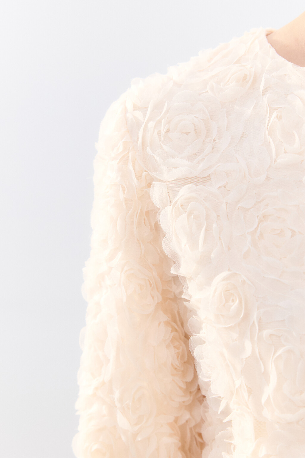 Жакет на завязках с объемными цветами - цвет бежевый - 9