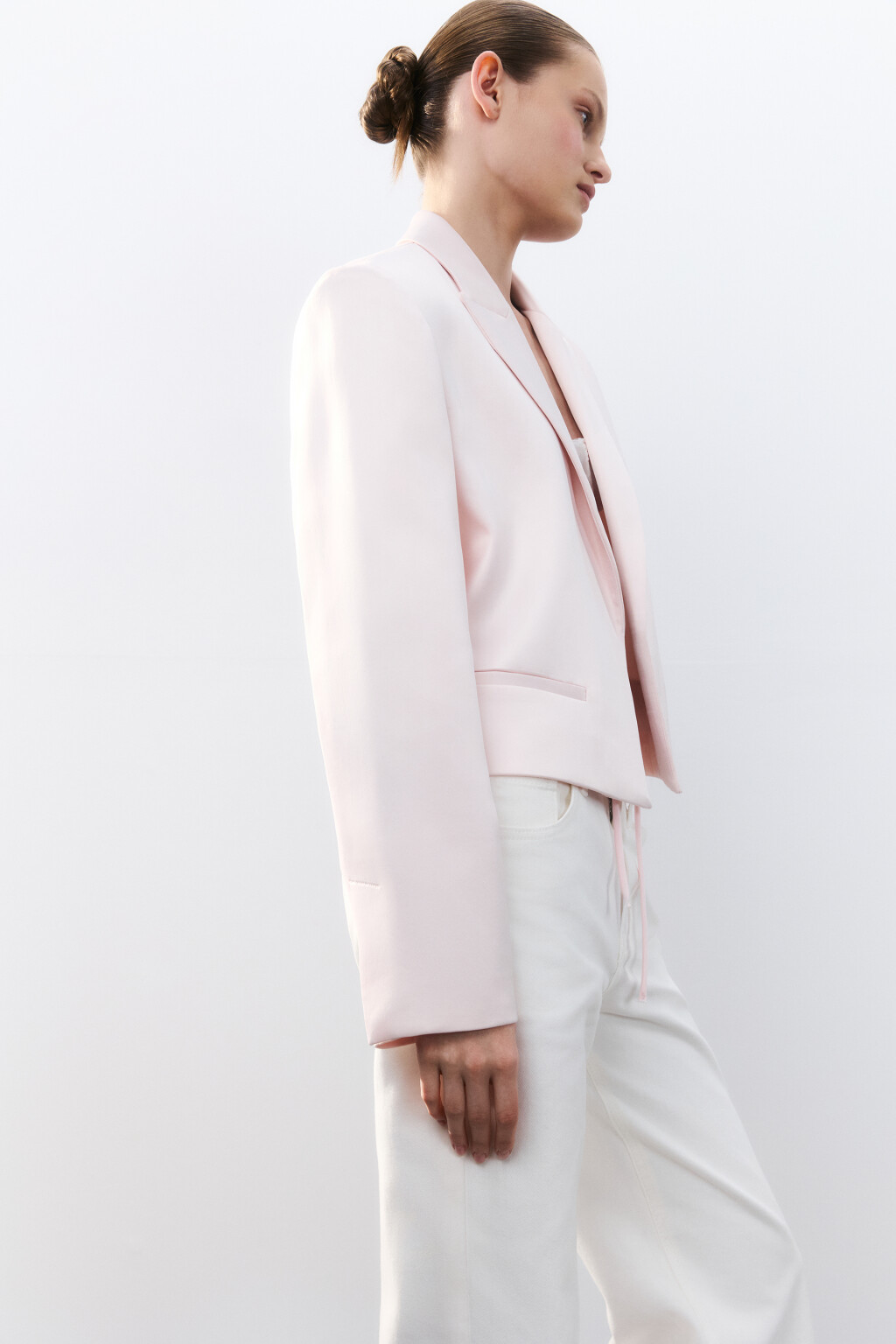 Жакет укороченный из атласной ткани - цвет розовый - 2
