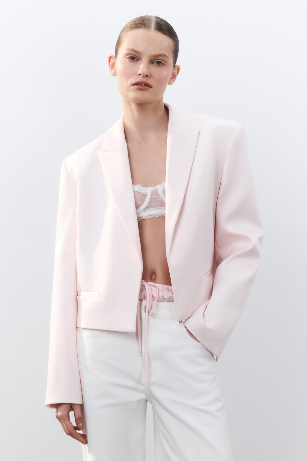 Жакет укороченный из атласной ткани - цвет розовый - 4
