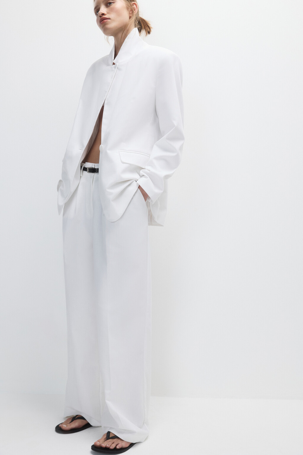 Брюки широкие костюмные со стрелками - цвет белый - 1