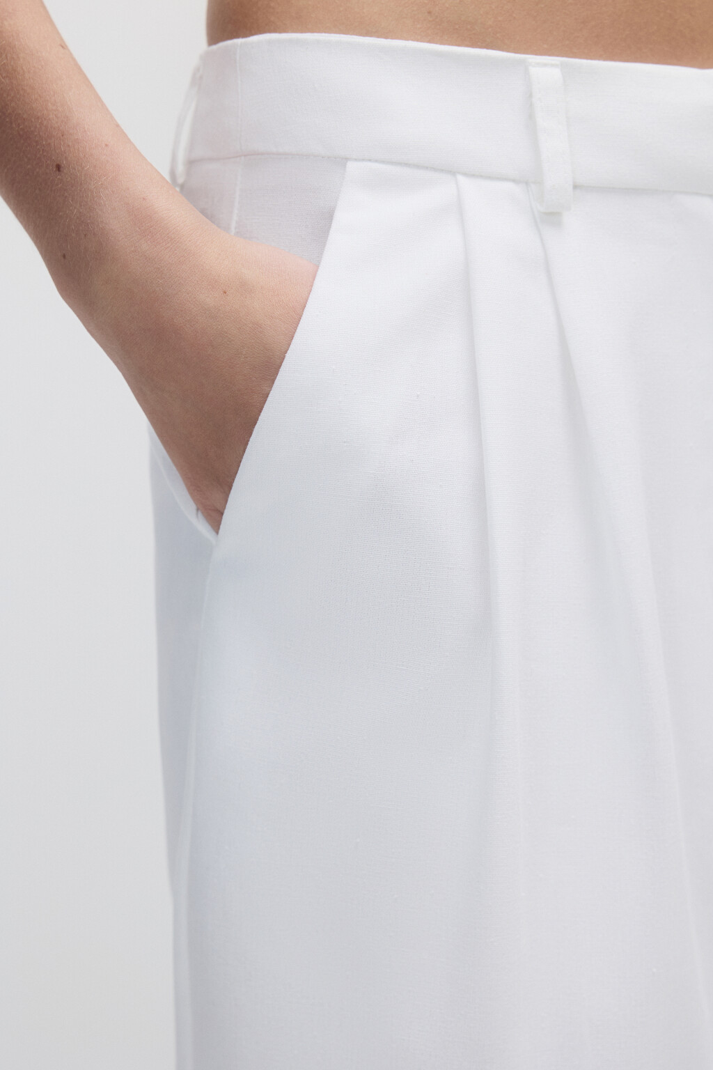 Брюки широкие костюмные со стрелками - цвет белый - 7