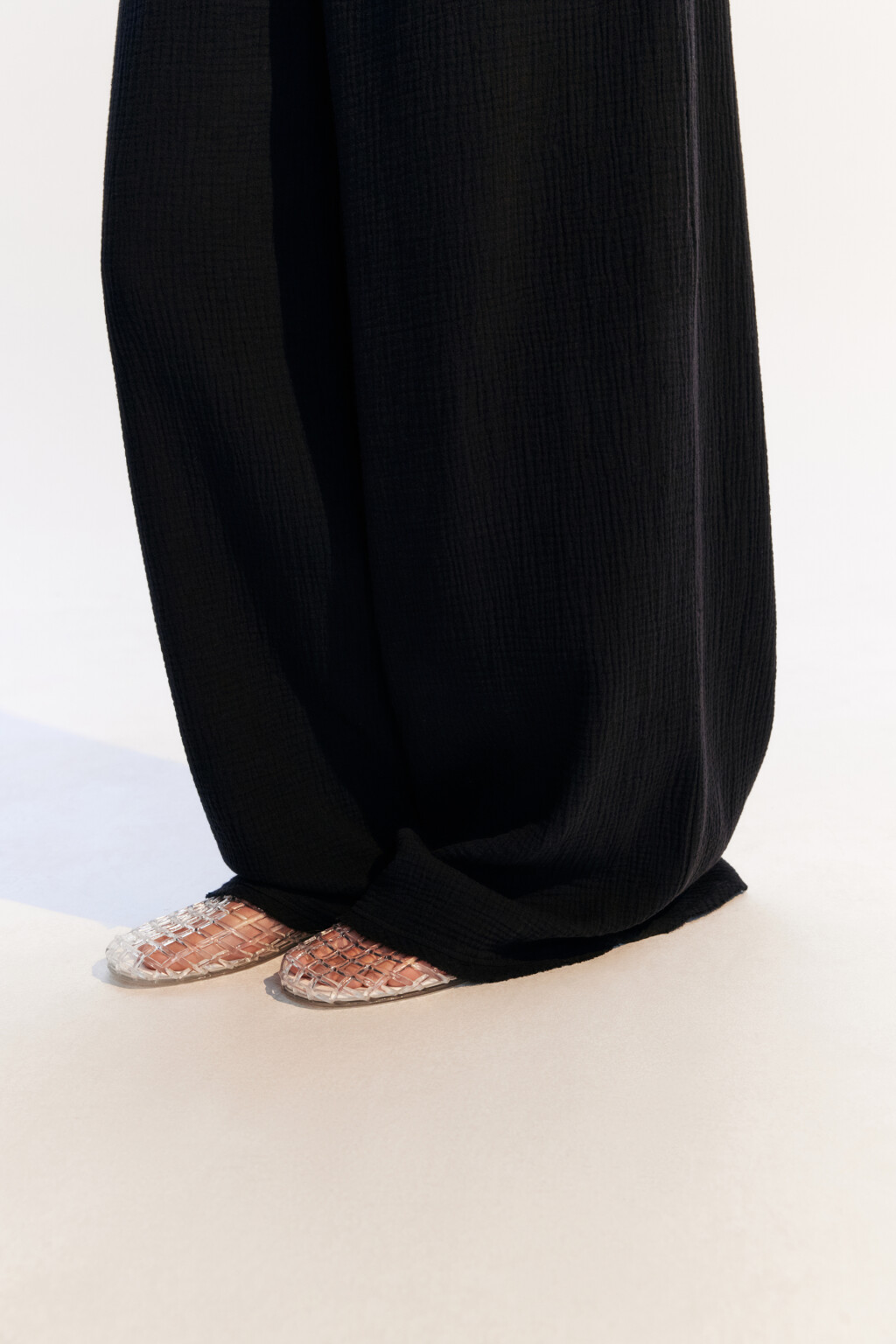 Брюки-палаццо из хлопкового муслина - цвет черный - 7