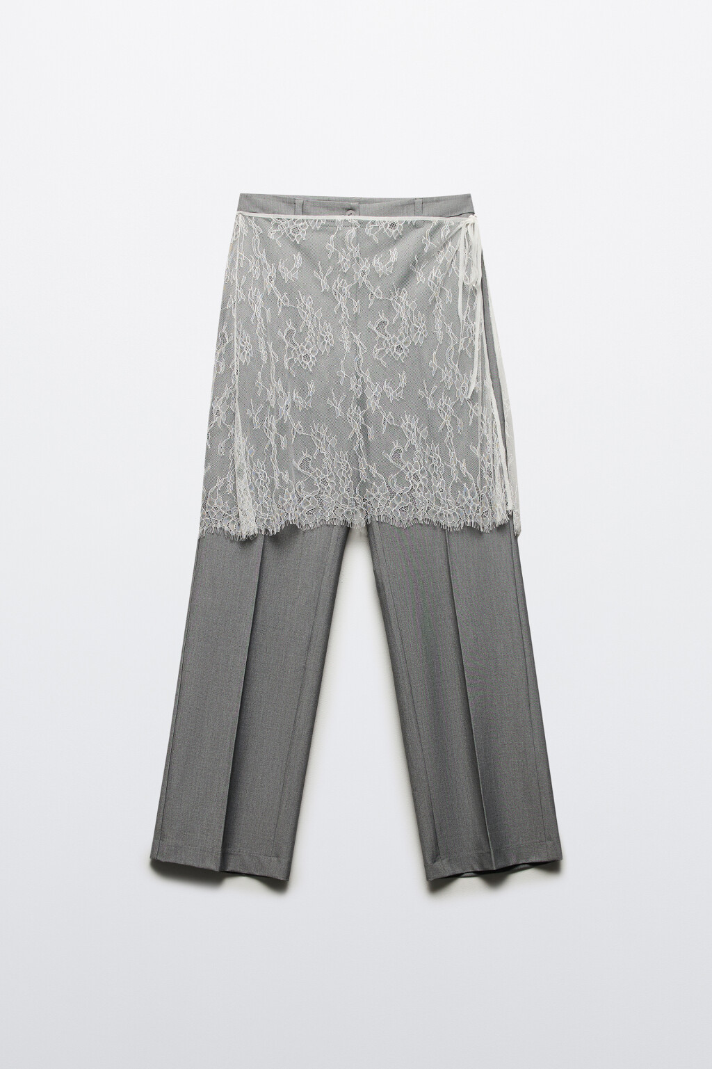 Брюки прямые костюмные с кружевной баской - цвет серый - 8