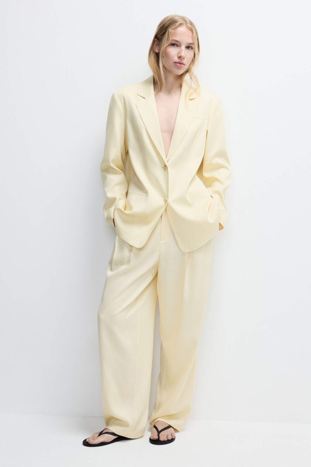 Брюки-бананы костюмные из тенсела - цвет ванильный - 1