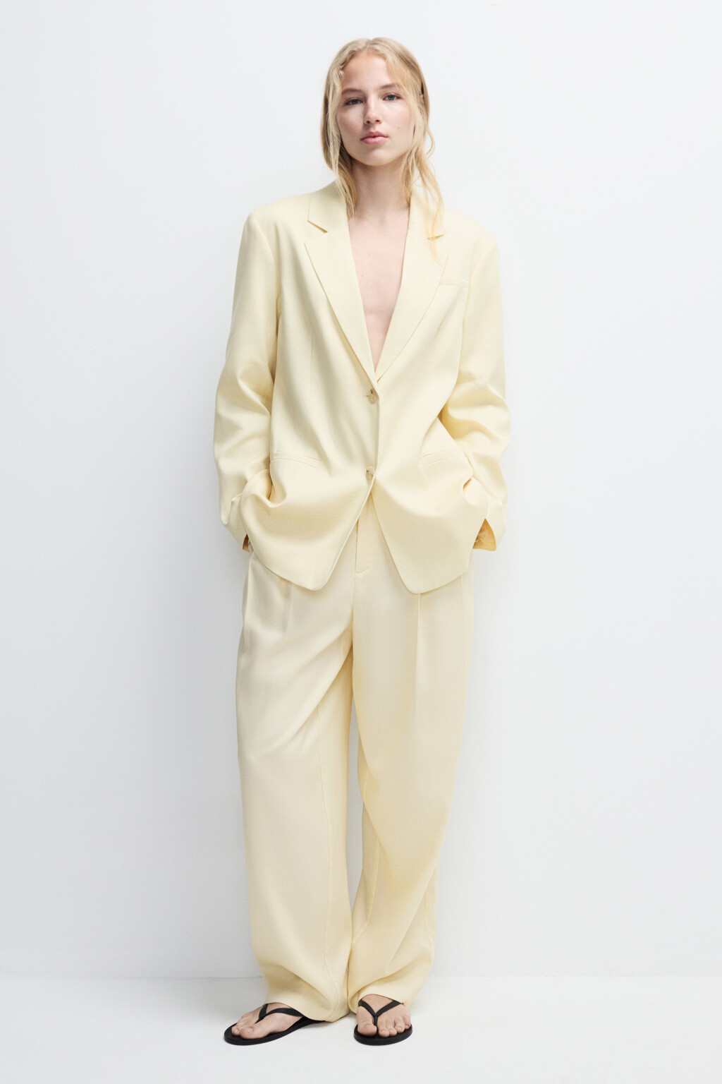 Брюки-бананы костюмные из тенсела - цвет ванильный - 5