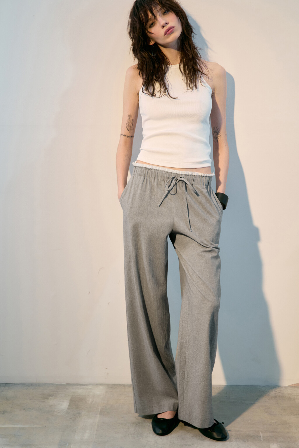 Брюки широкие с двойным поясом - цвет серый - 1