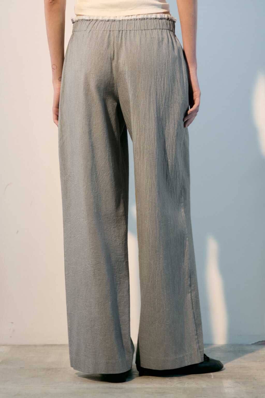 Брюки широкие с двойным поясом - цвет серый - 3