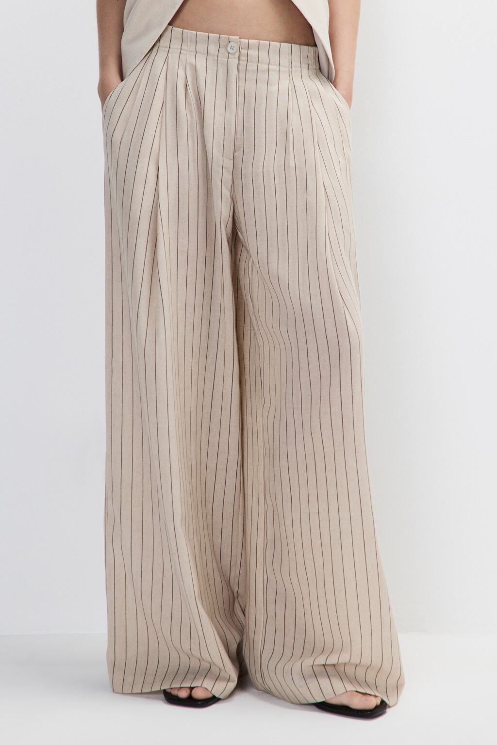 Брюки широкие в полоску - цвет бежевый - 2