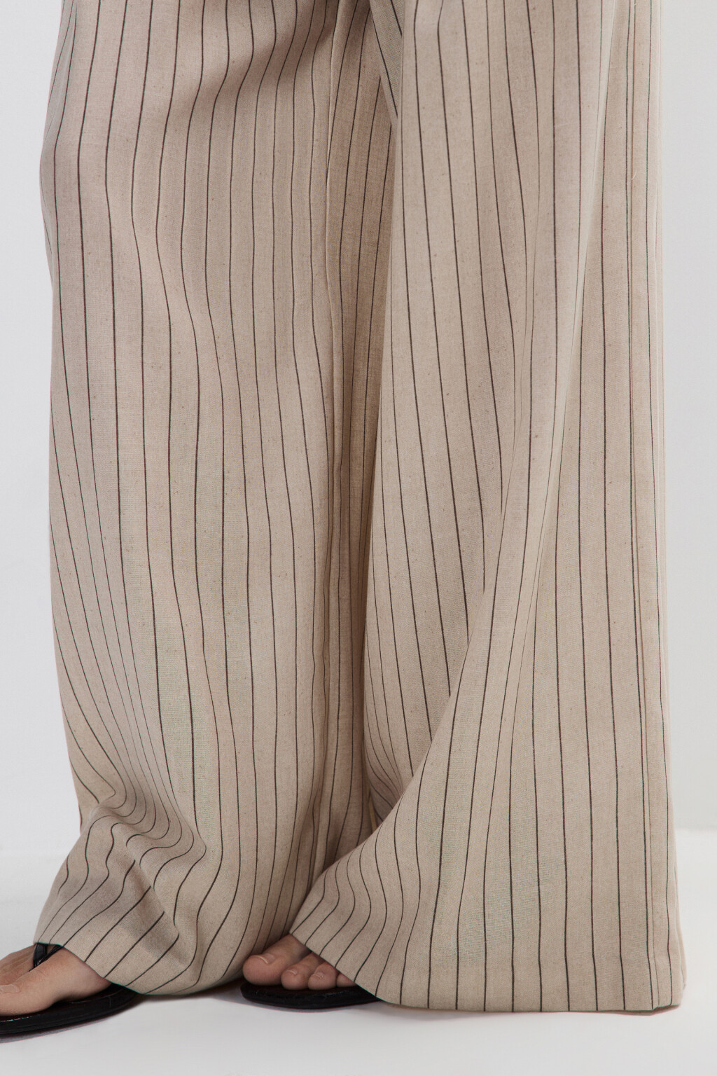 Брюки широкие в полоску - цвет бежевый - 6