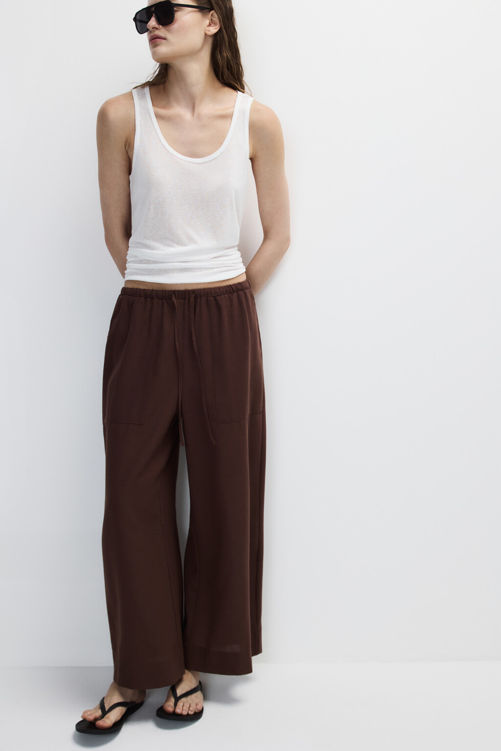 Брюки широкие с накладными карманами - цвет коричневый - 1