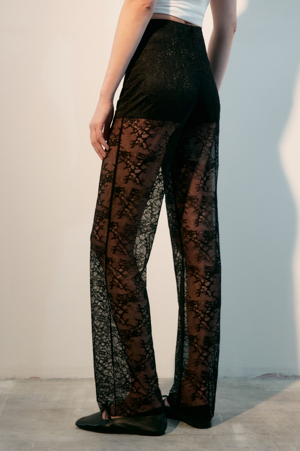 Брюки кружевные с короткой подкладкой - цвет черный - 3