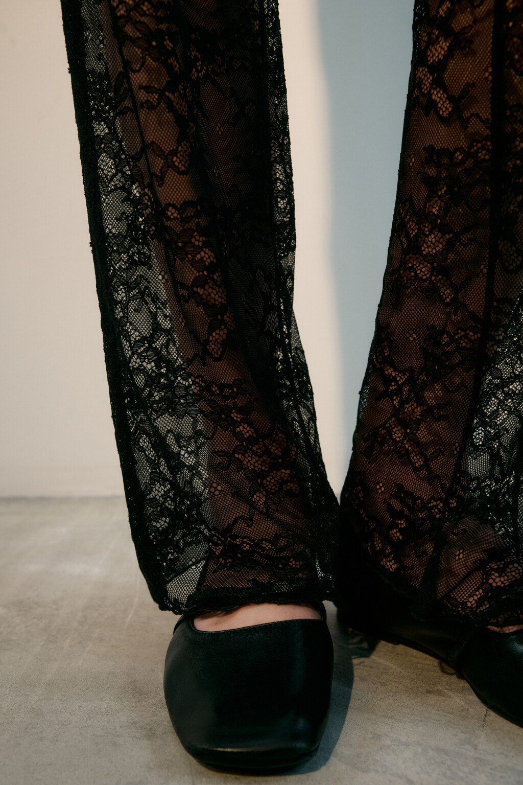 Брюки кружевные с короткой подкладкой - цвет черный - 6