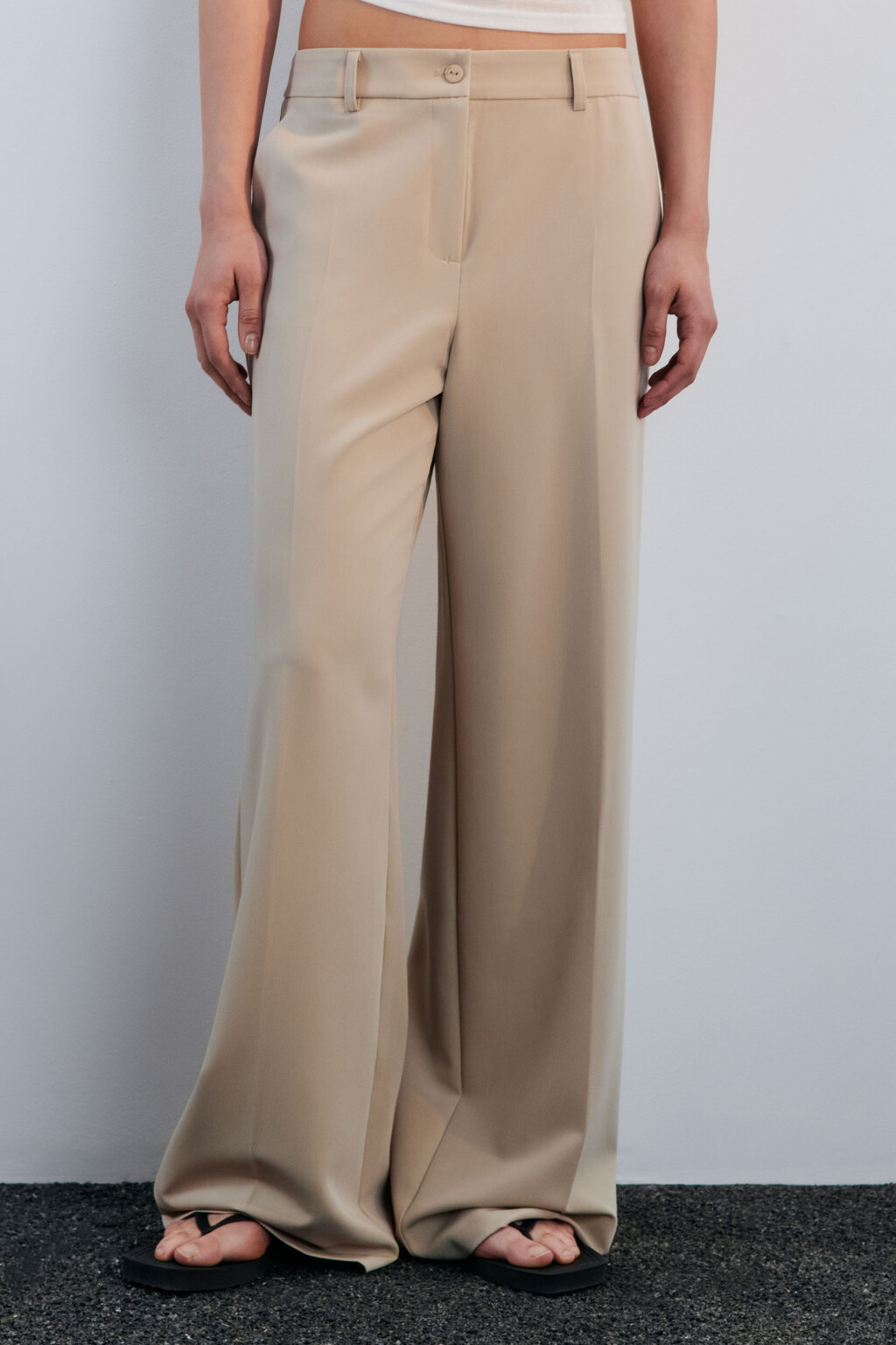 Брюки широкие костюмные со стрелками - цвет бежевый - 3
