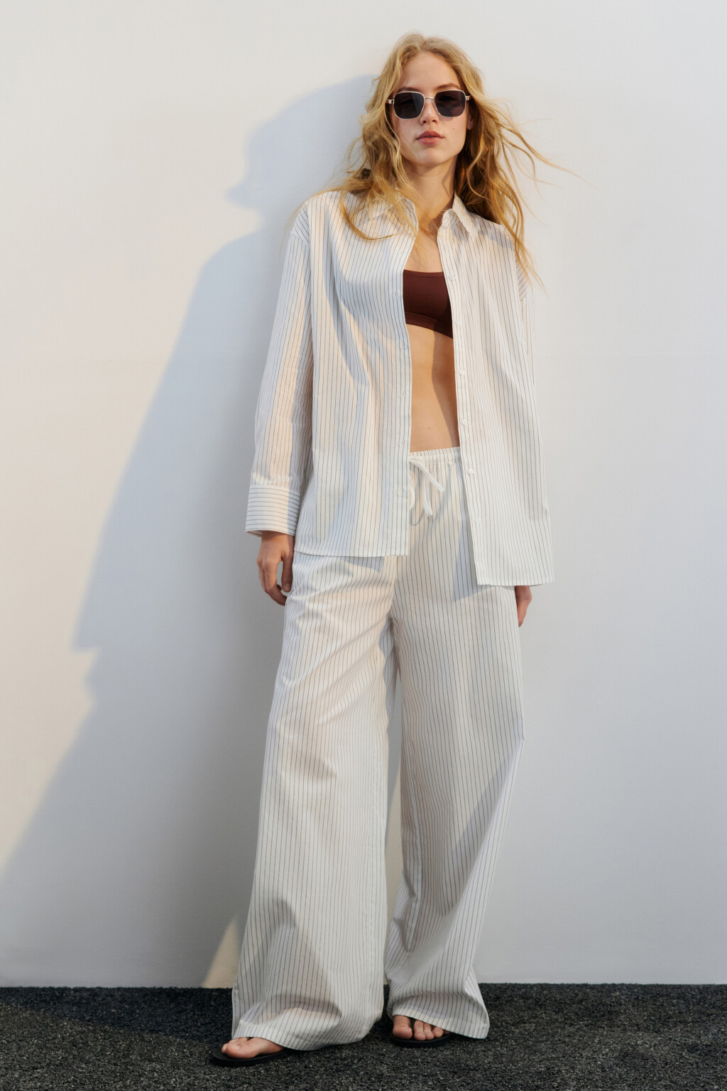 Брюки широкие хлопковые в полоску - цвет черный - 3