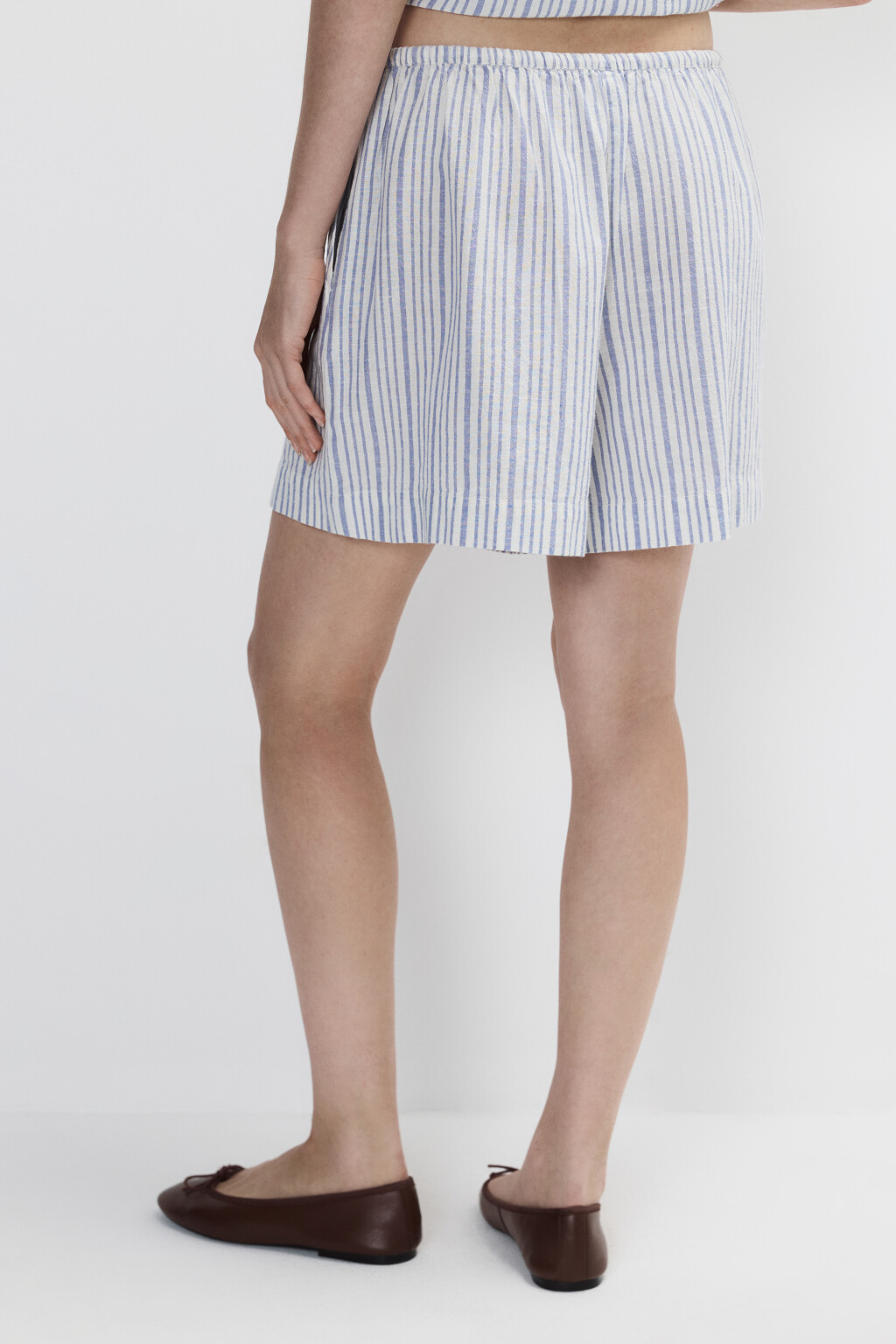 Шорты льняные в полоску - цвет голубой - 3