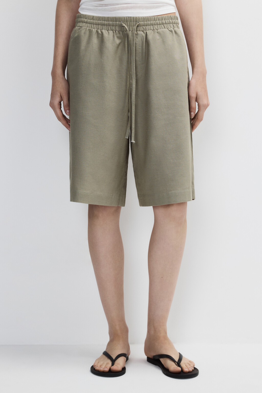 Шорты льняные с поясом на завязках - цвет зеленый - 3