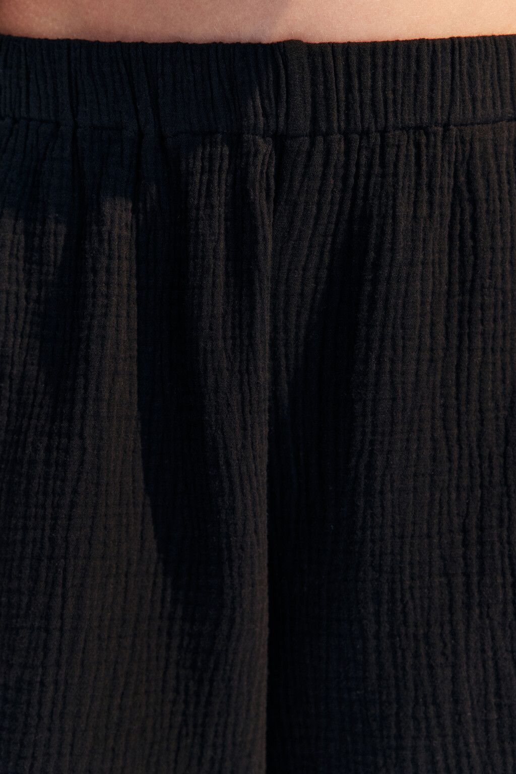 Шорты из хлопкового муслина - цвет черный - 5