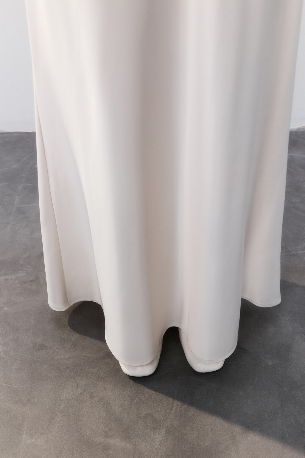 Юбка-годе макси атласная - цвет бежевый - 7