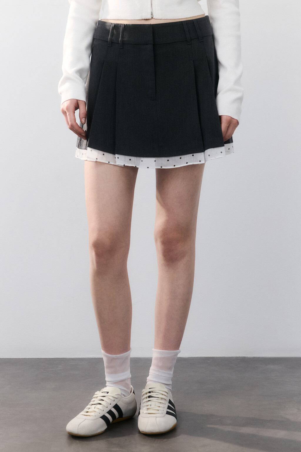 Юбка в складку с подкладкой в горох - цвет серый - 2