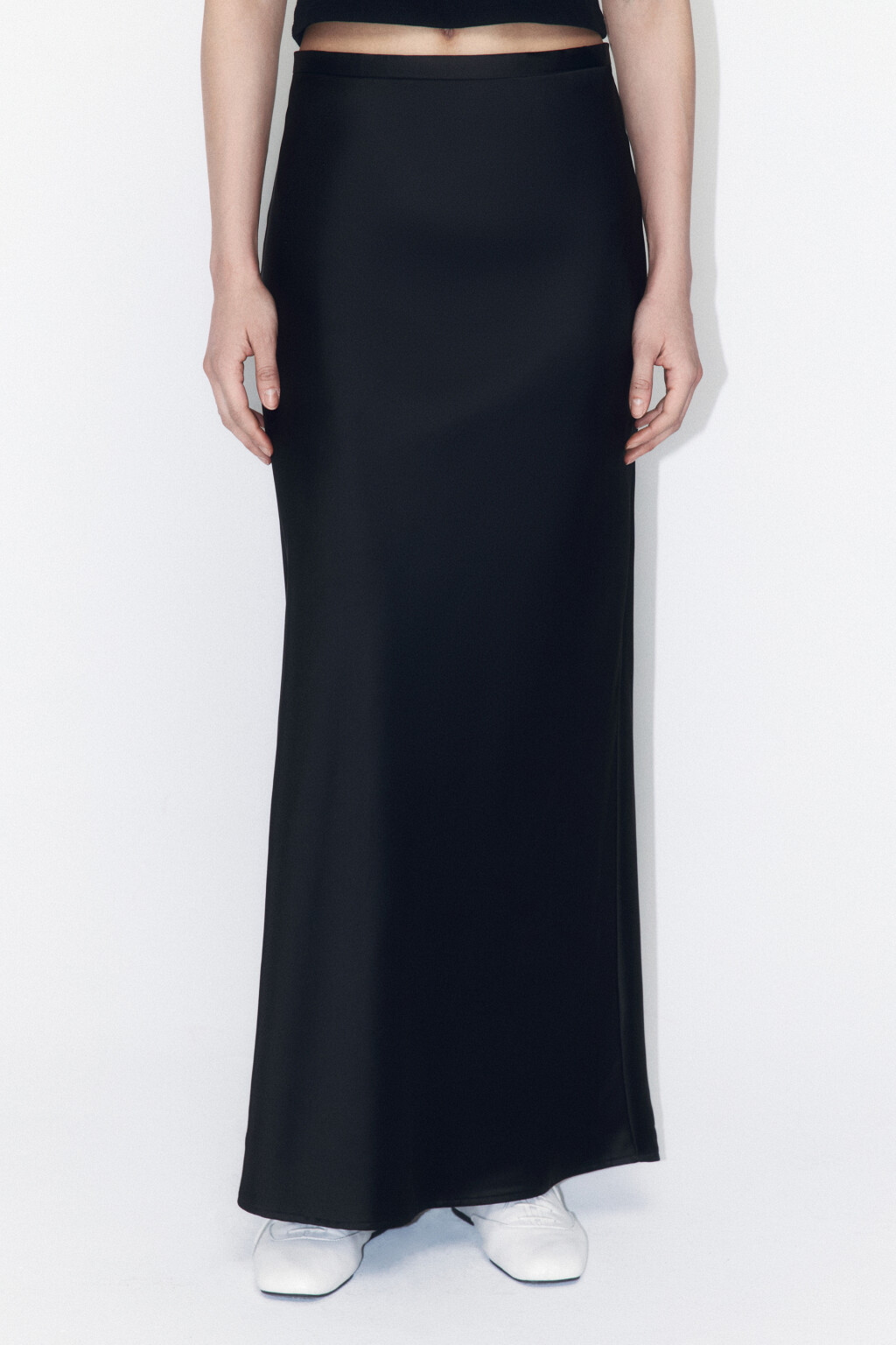 Юбка-годе макси атласная - цвет черный - 3