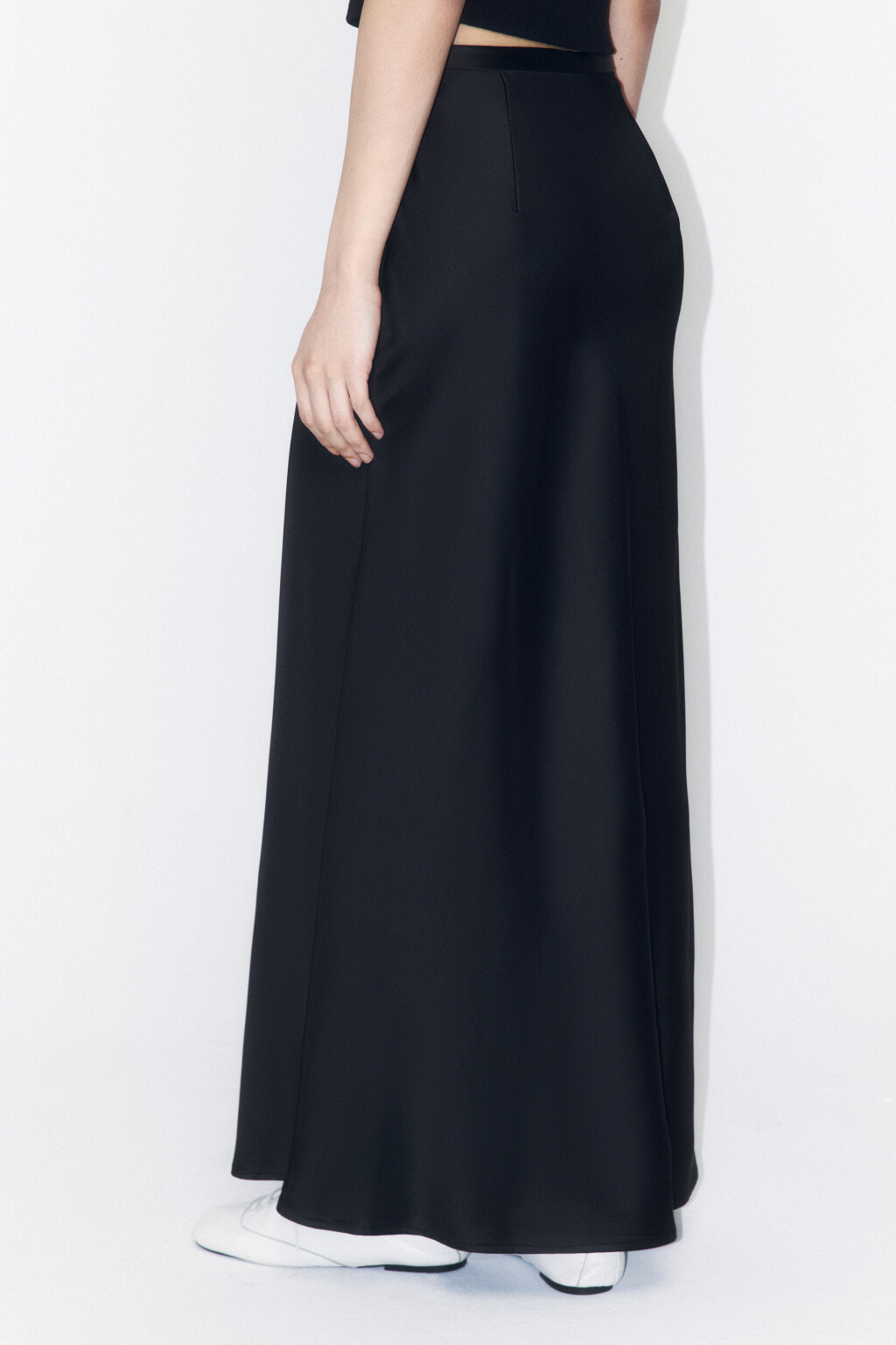 Юбка-годе макси атласная - цвет черный - 4