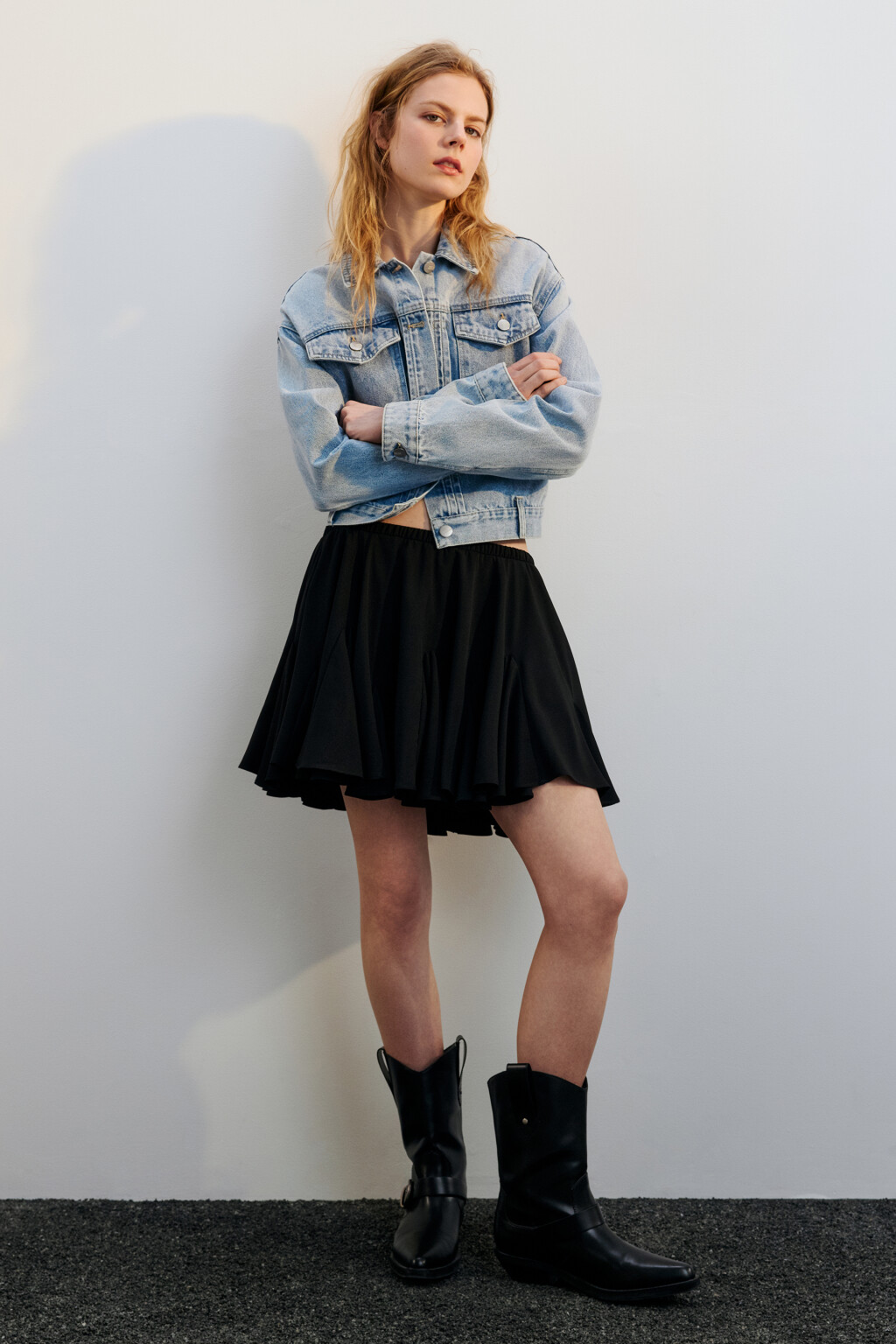 Юбка мини пышная с клиньями - цвет черный - 5