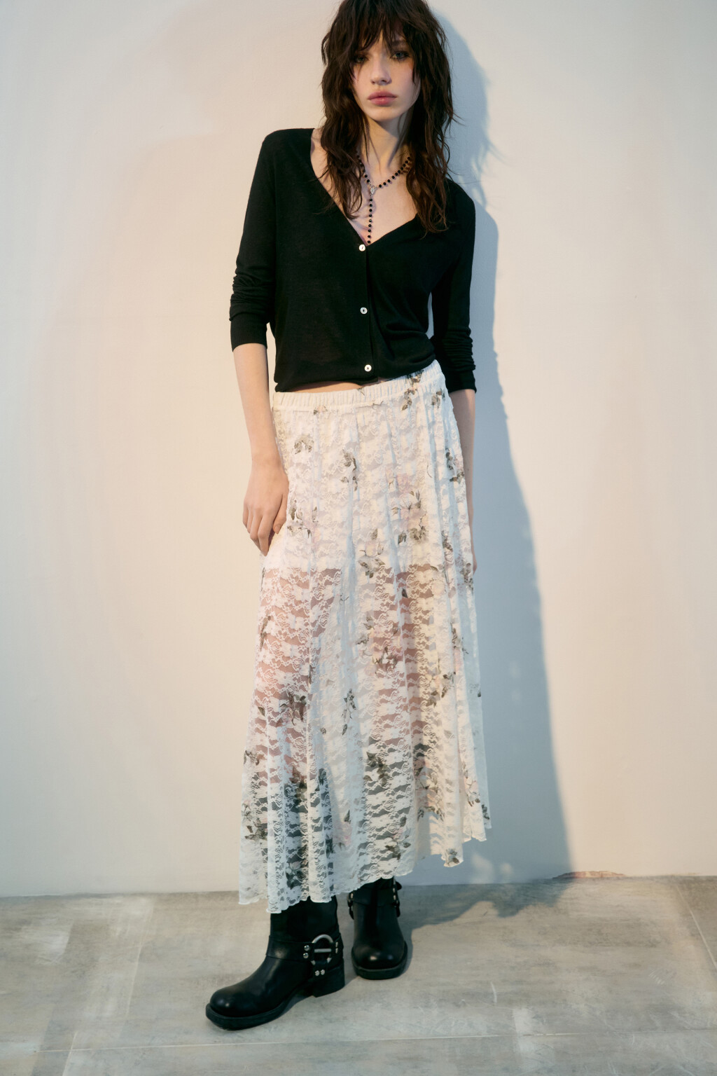 Юбка макси кружевная с цветочным принтом - цвет белый - 1