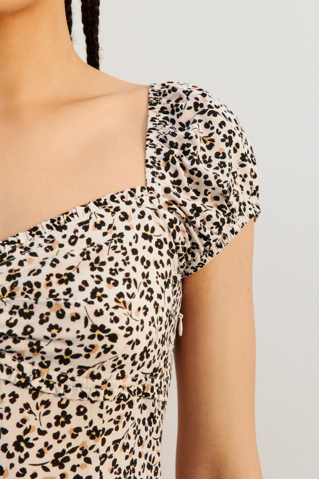 Платье миди вискозное с принтом - цвет белый - 6