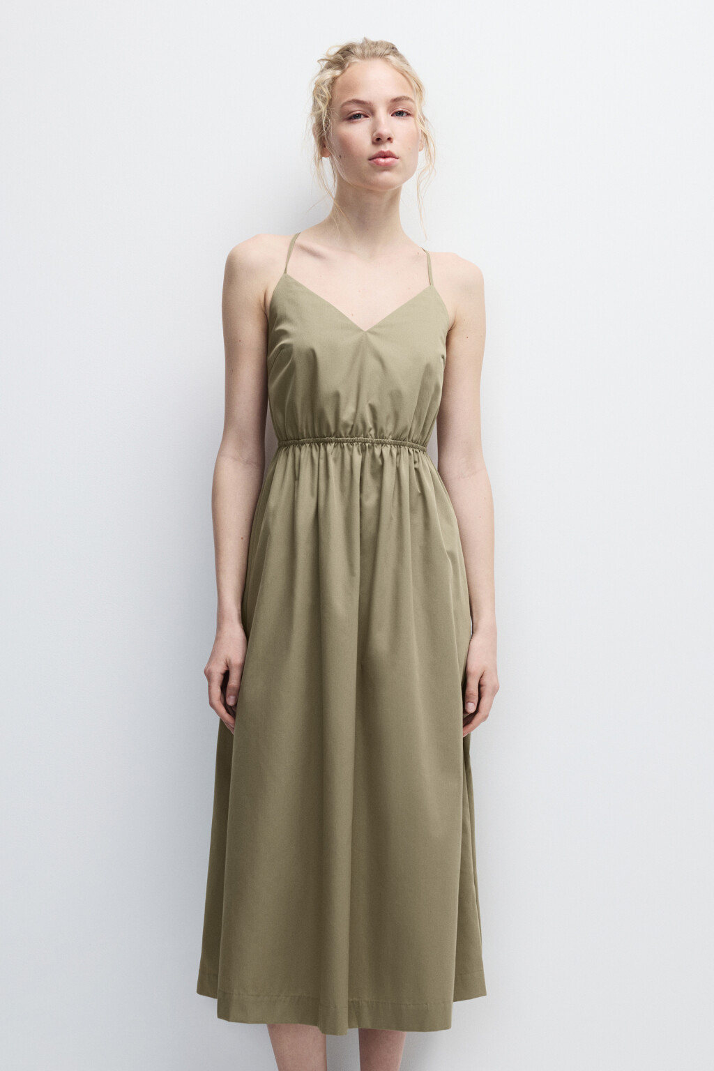 Сарафан на бретельках с открытой спиной - цвет зеленый - 7