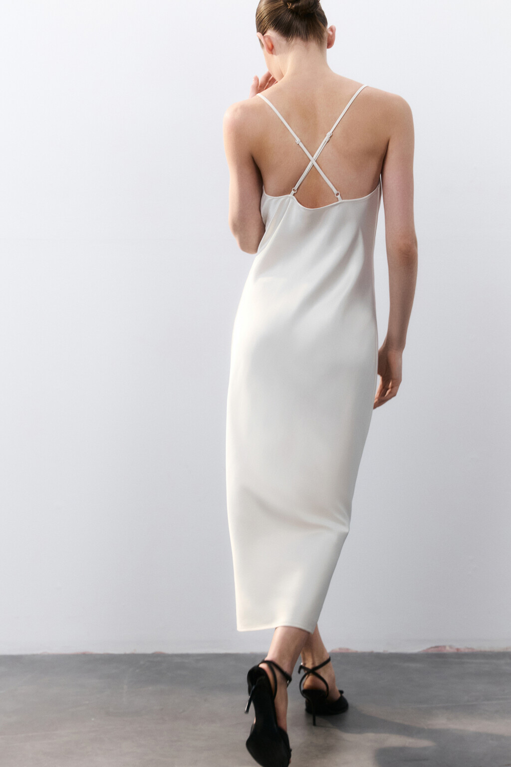 Платье-комбинация макси атласное - цвет ванильный - 1