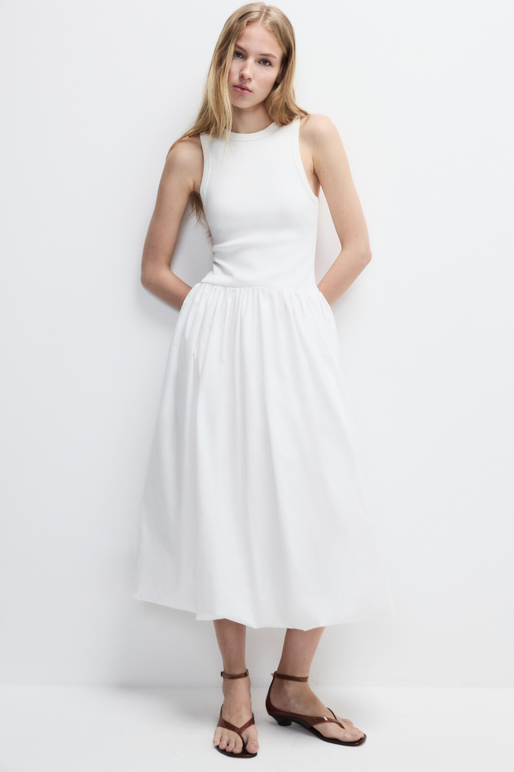 Платье-баллон с облегающим верхом - цвет белый - 2