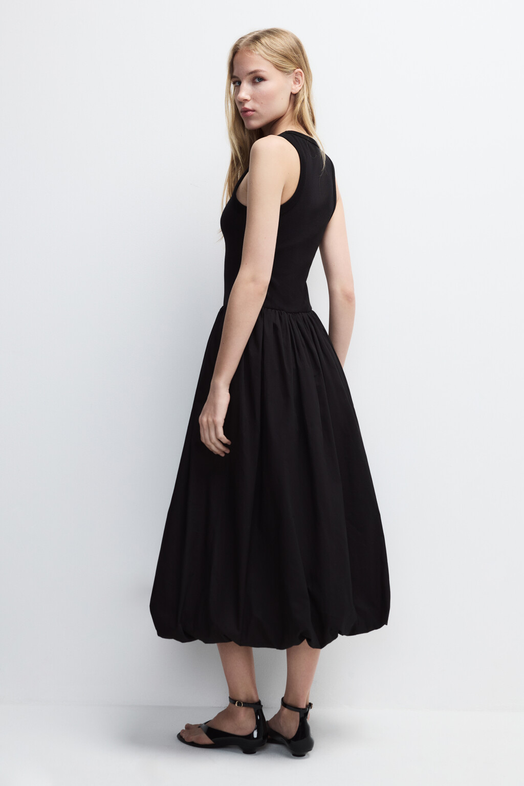 Платье-баллон с облегающим верхом - цвет черный - 3