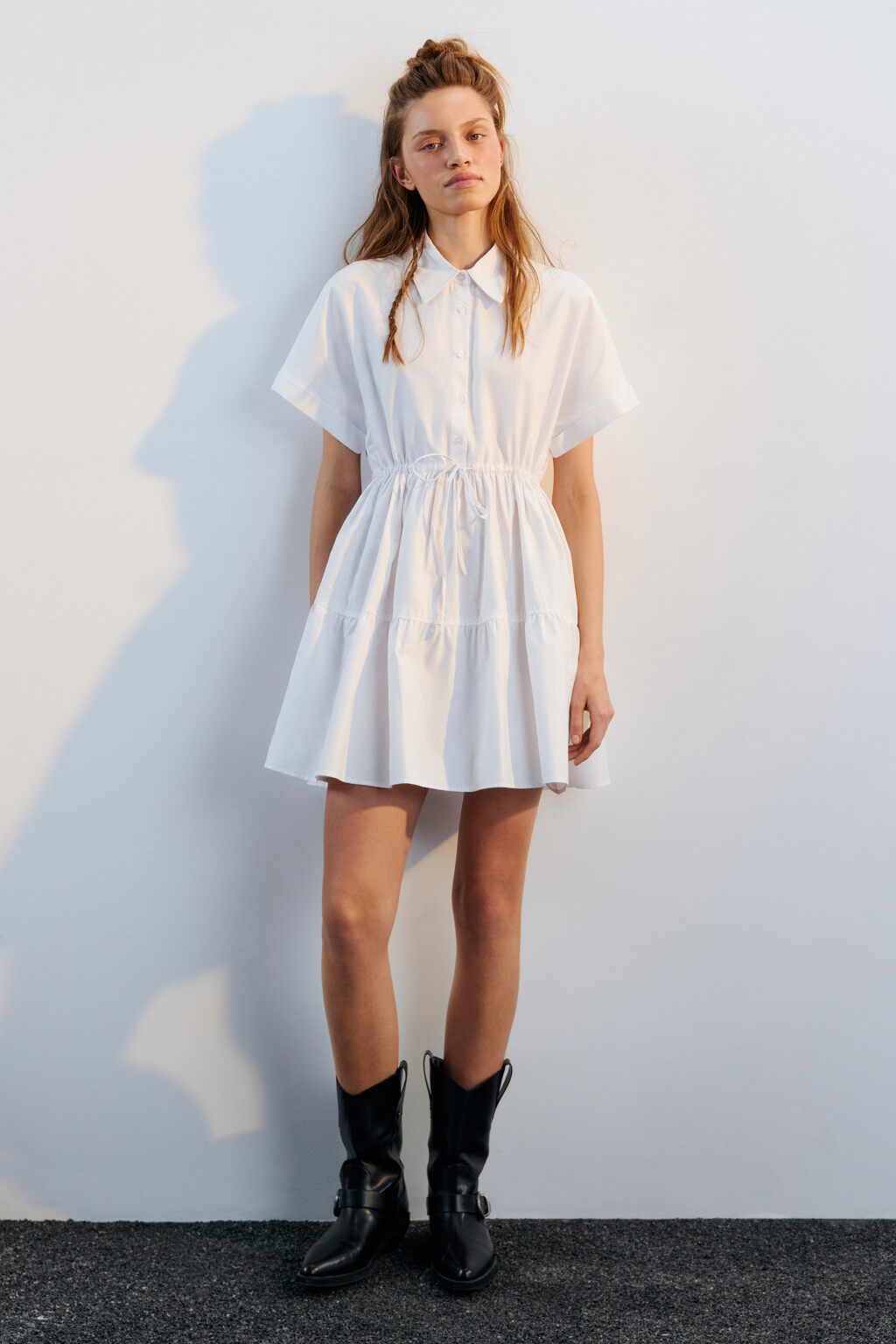 Платье-рубашка мини с короткими рукавами - цвет белый - 4