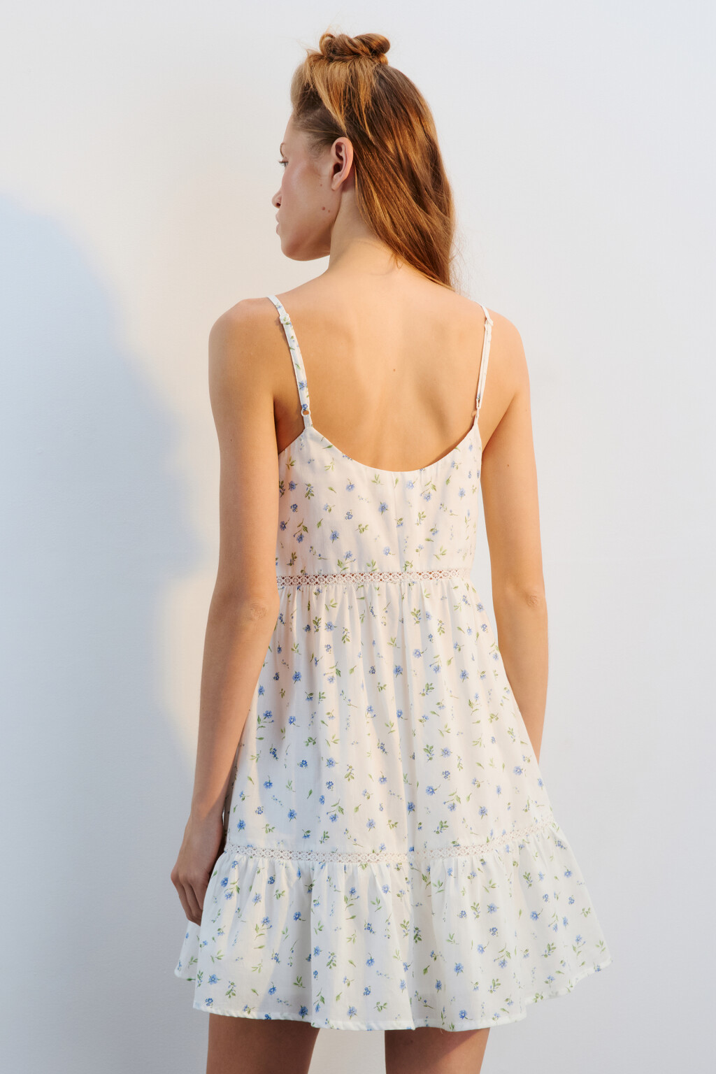 Сарафан хлопковый на тонких бретельках - цвет белый - 3