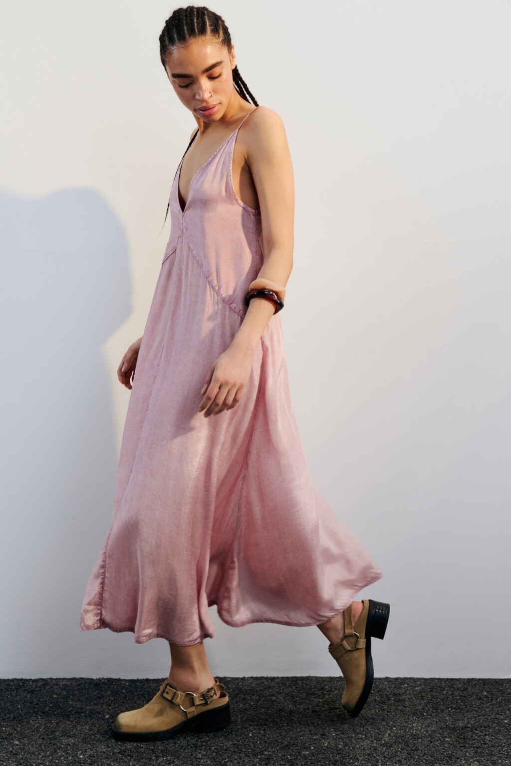 Сарафан миди вискозный с вареным эффектом - цвет розовый - 1