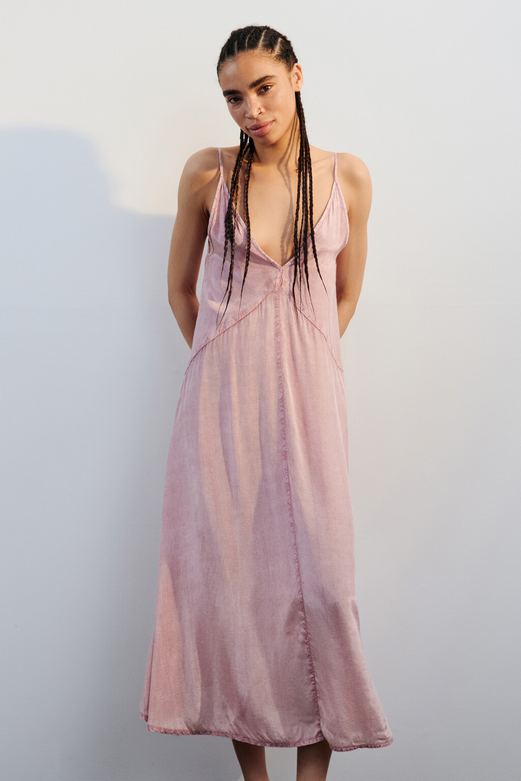 Сарафан миди вискозный с вареным эффектом - цвет розовый - 7