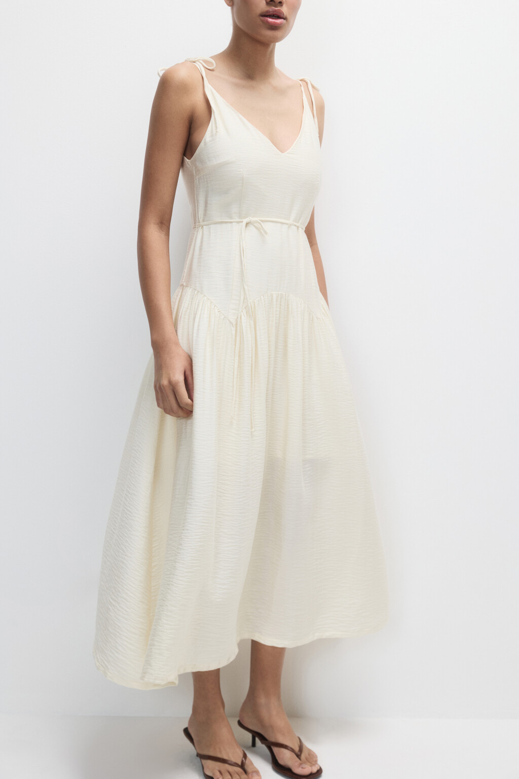 Сарафан миди вискозный на тонких бретелях - цвет ванильный - 1