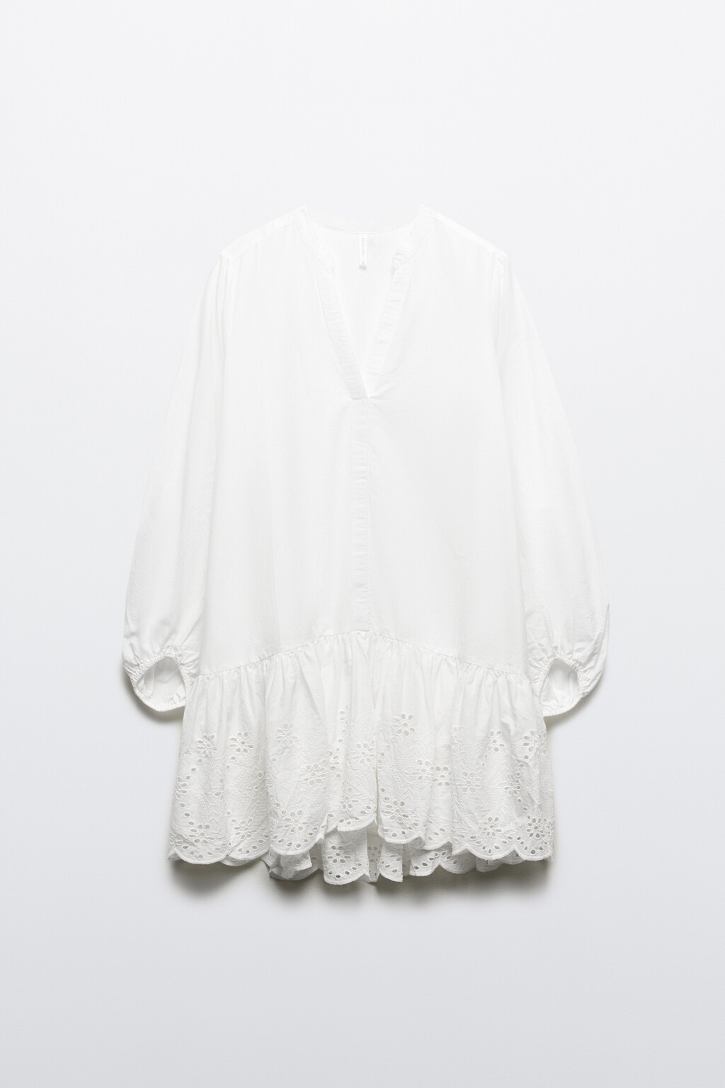 Платье-рубашка мини с ажурной юбкой - цвет белый - 8