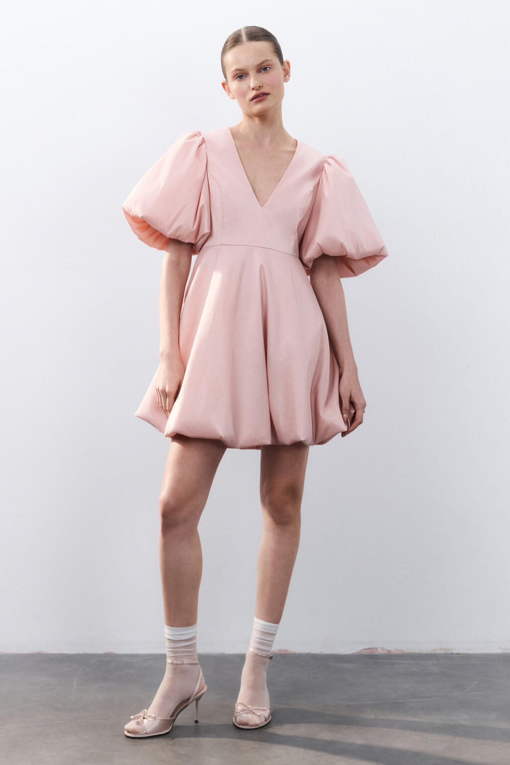 Платье бэби-долл с пышными рукавами и юбкой - цвет оранжевый - 4