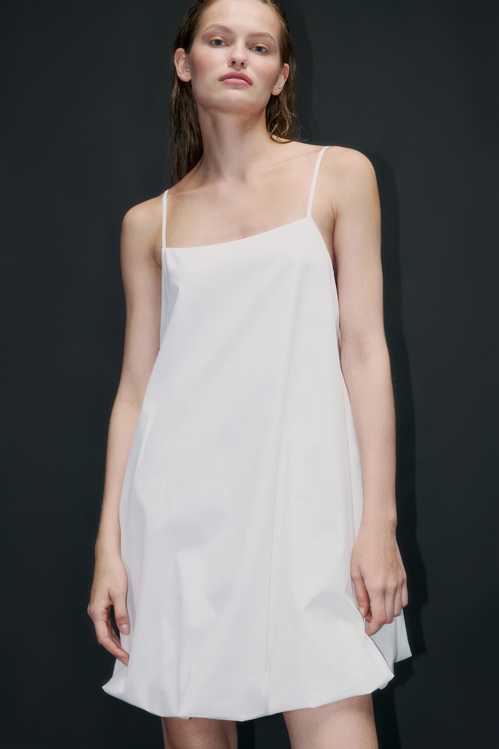 Сарафан мини с юбкой-баллон - цвет белый - 1