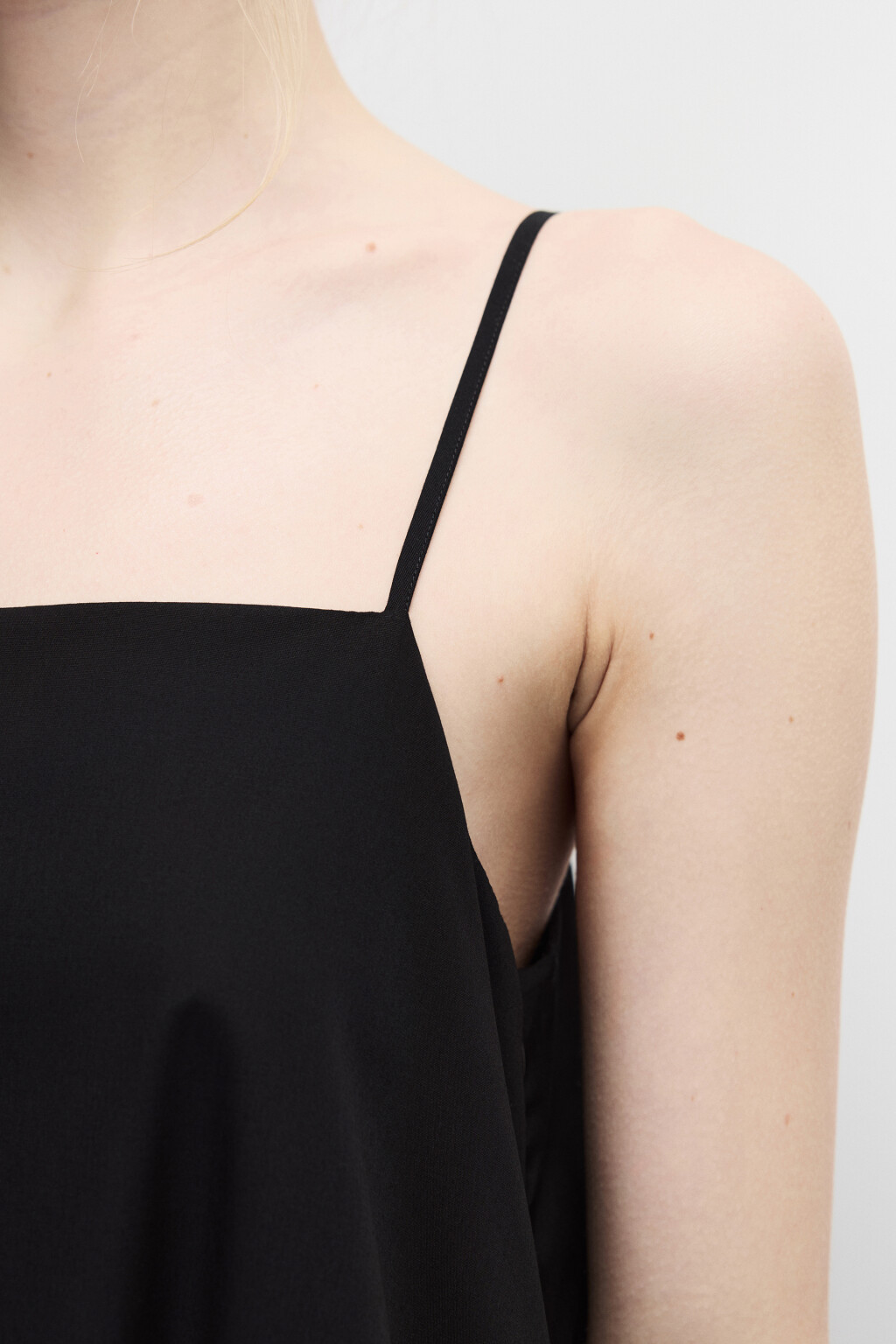 Сарафан мини с юбкой-баллон - цвет черный - 7