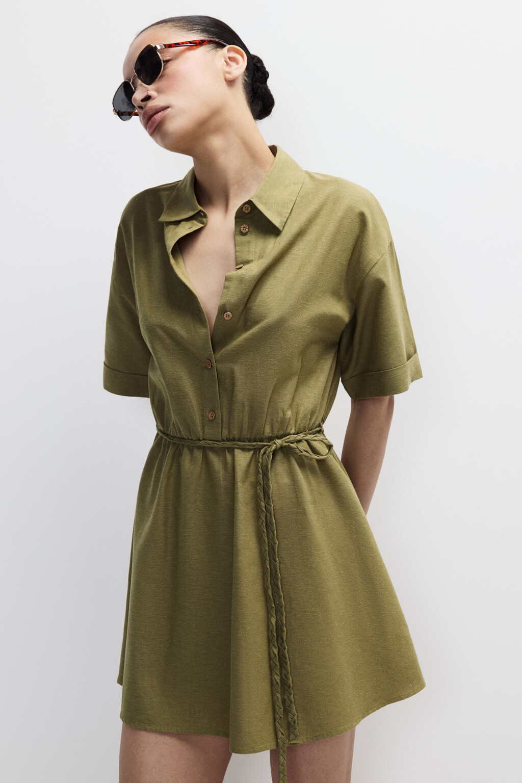 Платье-рубашка мини с поясом - цвет зеленый - 1