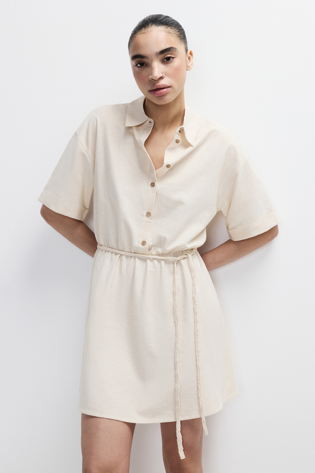 Платье-рубашка мини с поясом - цвет молочный - 2